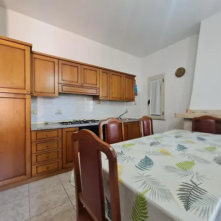 Casa Teresina E Francesco - 150m & 300m From The Beach! Lejlighed